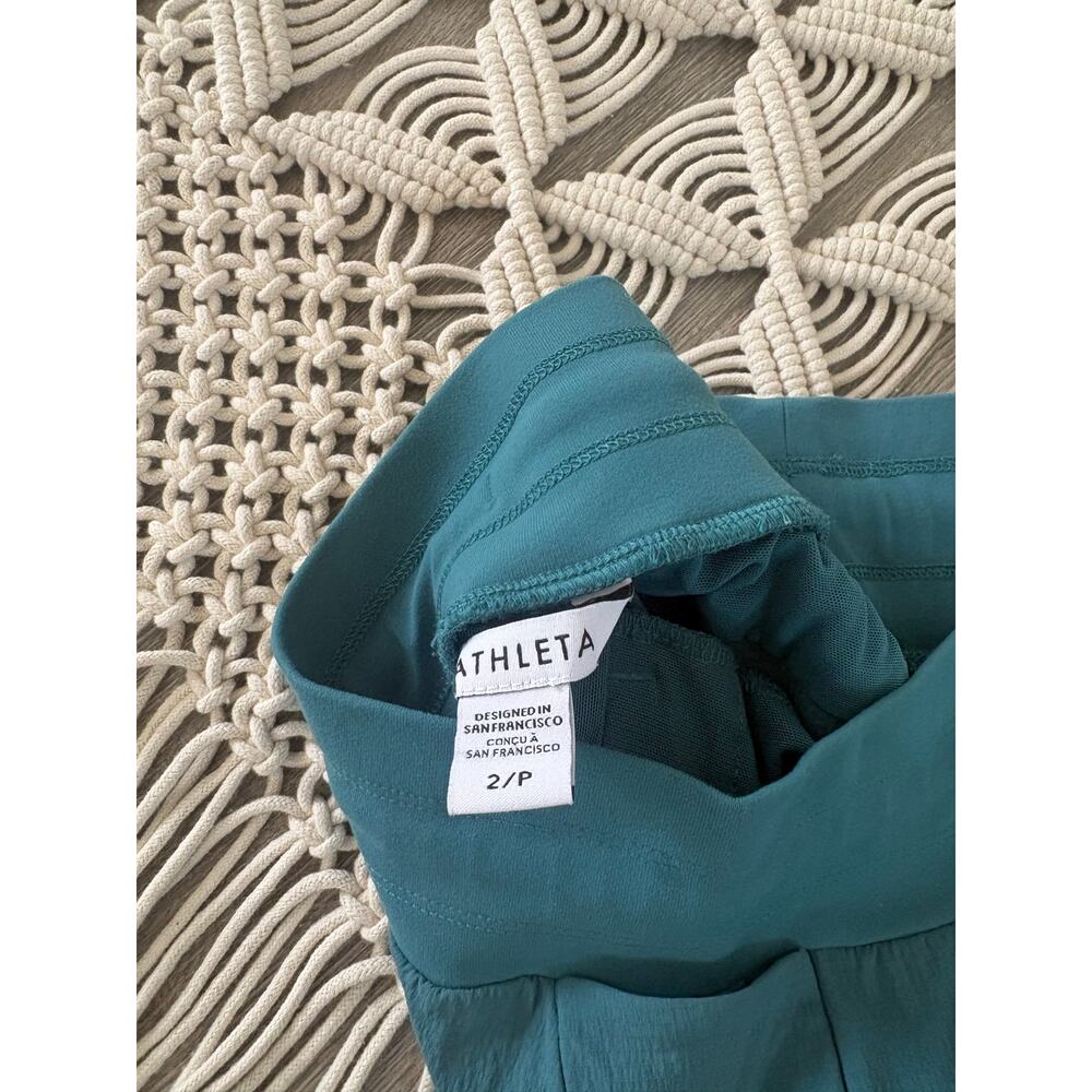 Athleta Trekkie North Crop Jogger Pants 2 Petite Borealis Green Teal Athleisure - Picture 9 of 9